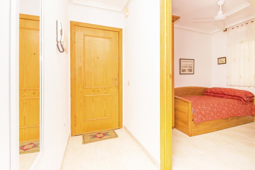 Apartamento Felix De La Fuente Torrevieja Kültér fotó