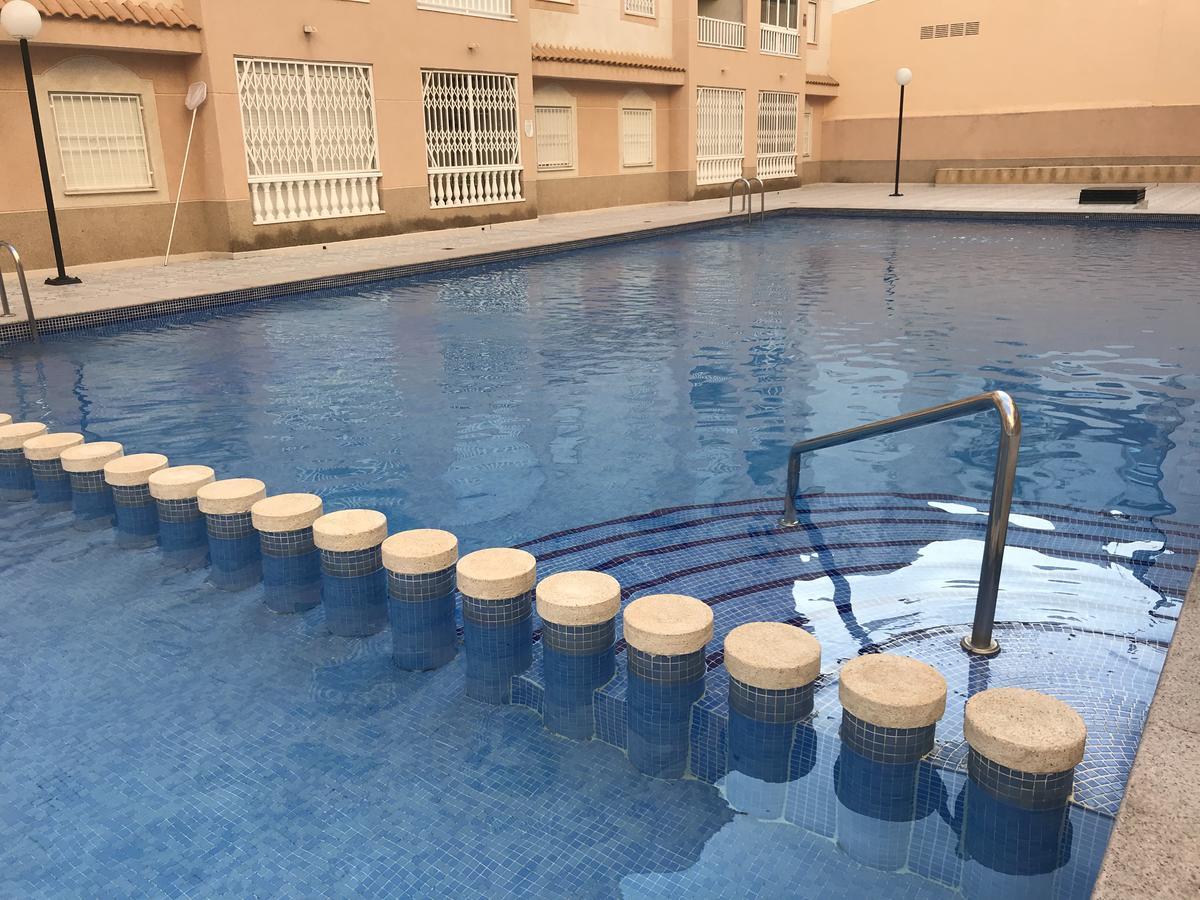 Apartamento Felix De La Fuente Torrevieja Kültér fotó